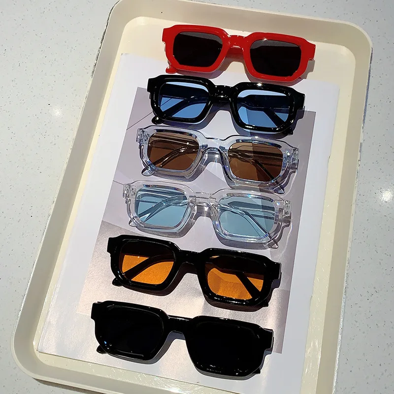 Vintage Outdoor Fashion - Vintage Rectangle Frame Sunglasses Outdoor Man