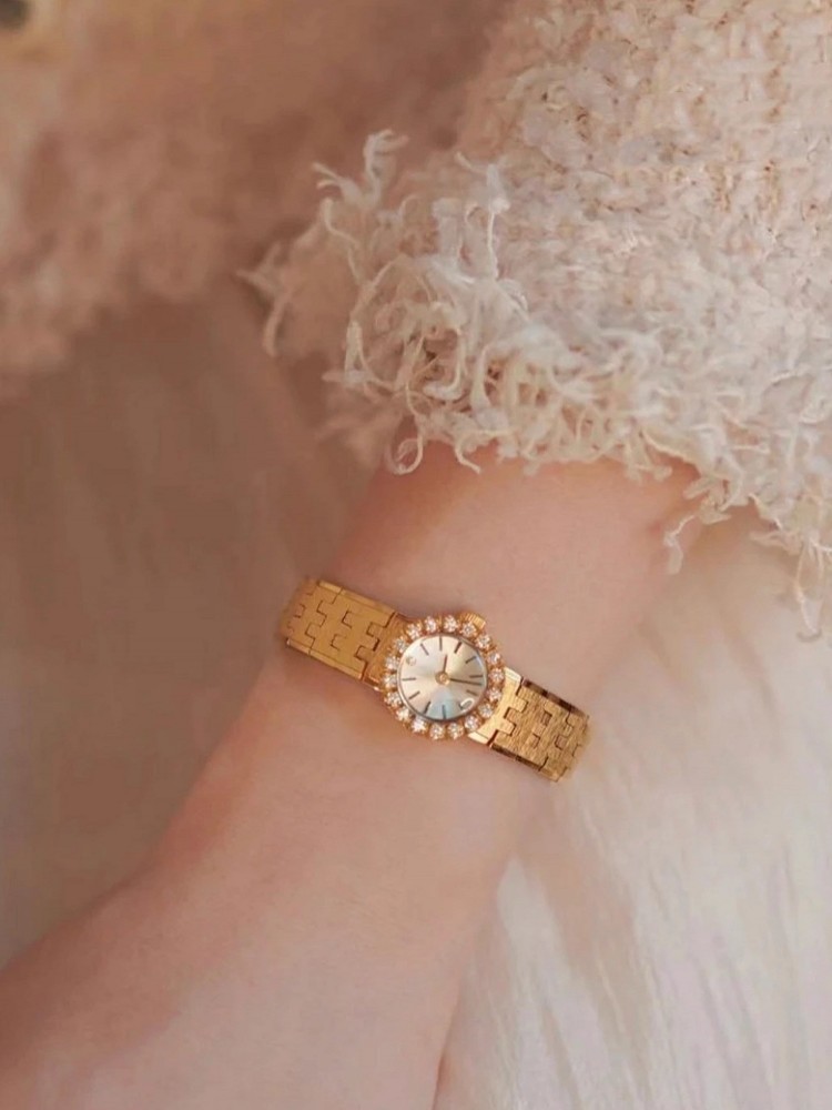 Vintage Women Golden Plated Di - огляд і ціна Vintage Fashion Ideas