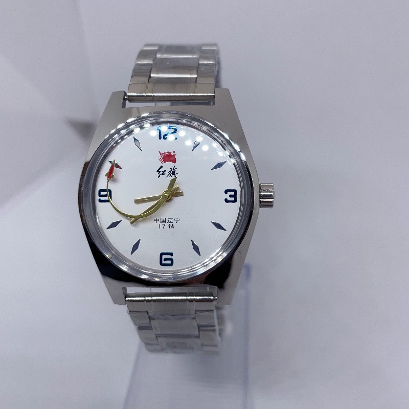 Red Flag Serves The People Men - огляд і ціна Vintage Fashion Watches