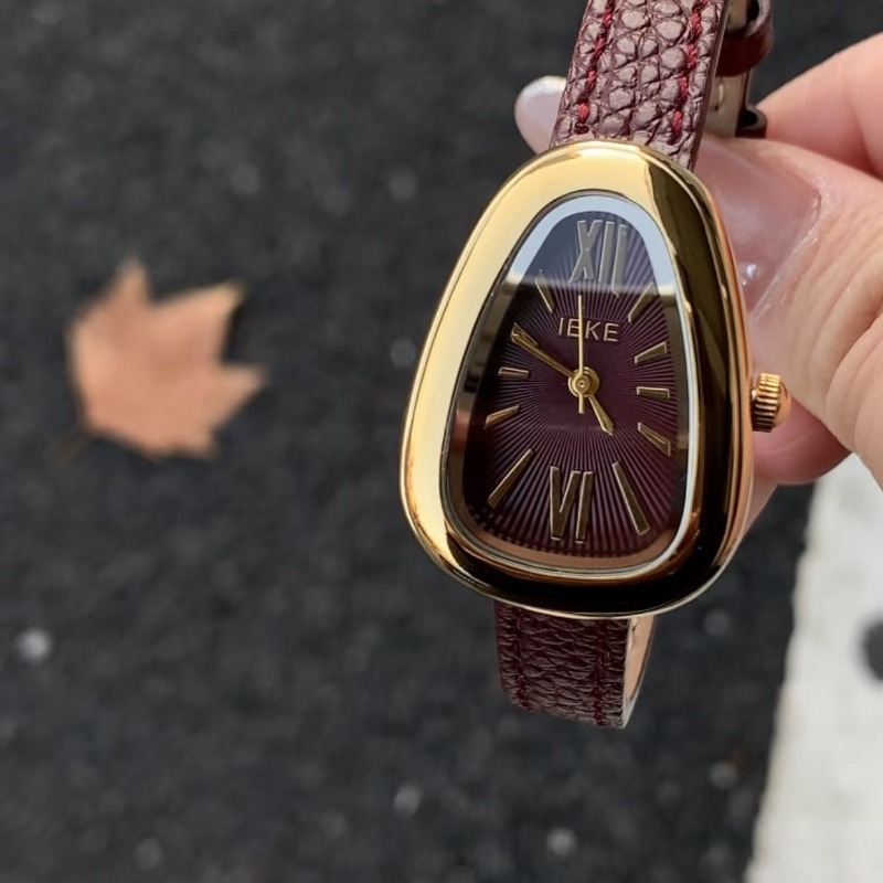 LEKE Ankola Red Vintage Fashio - огляд і ціна Vintage Fashion Watches