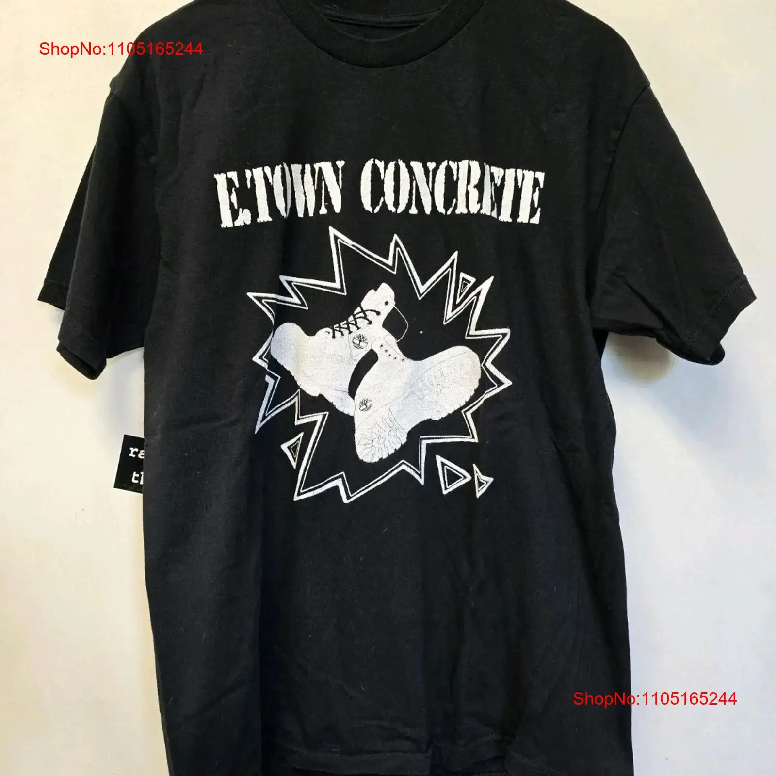E Town Concrete Band T Shirt L - огляд і ціна Vintage Fashion Newtown