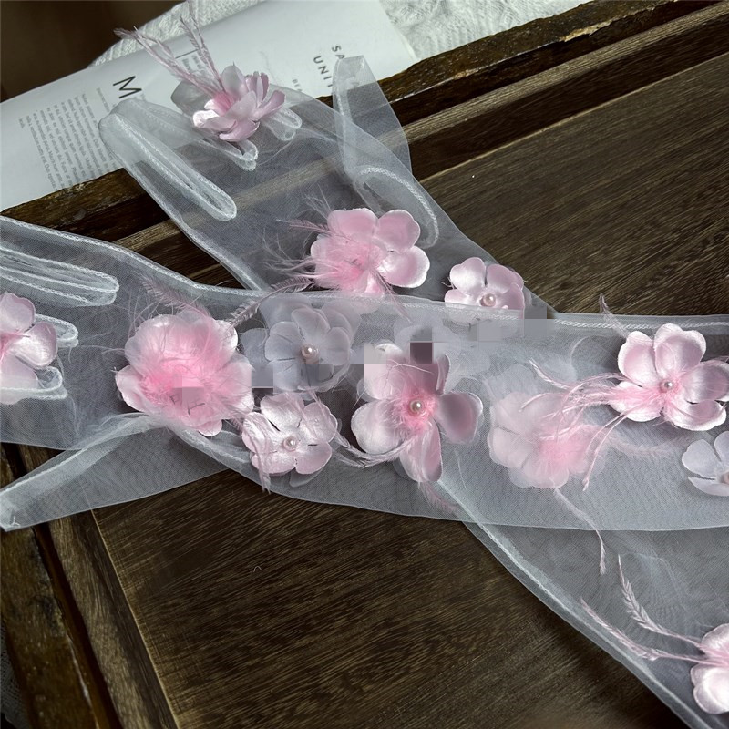 Women's Elegant Flower Feather - огляд і ціна Vintage Fashion Photographers