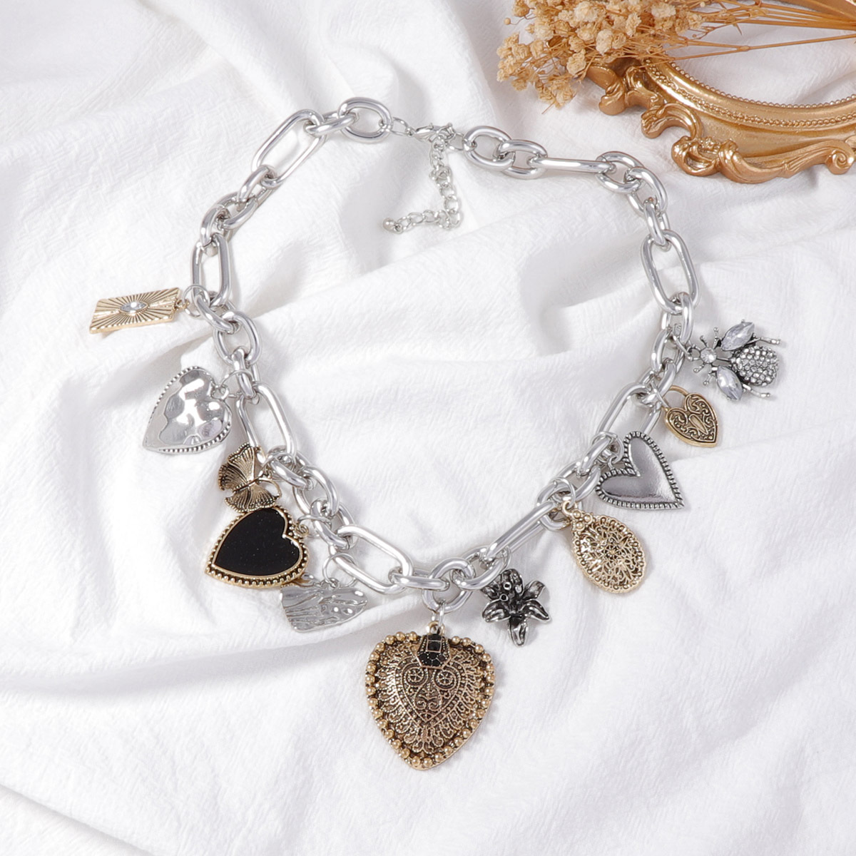 Z Vintage Necklace - Heart & B - огляд і ціна Z Vintage Fashion